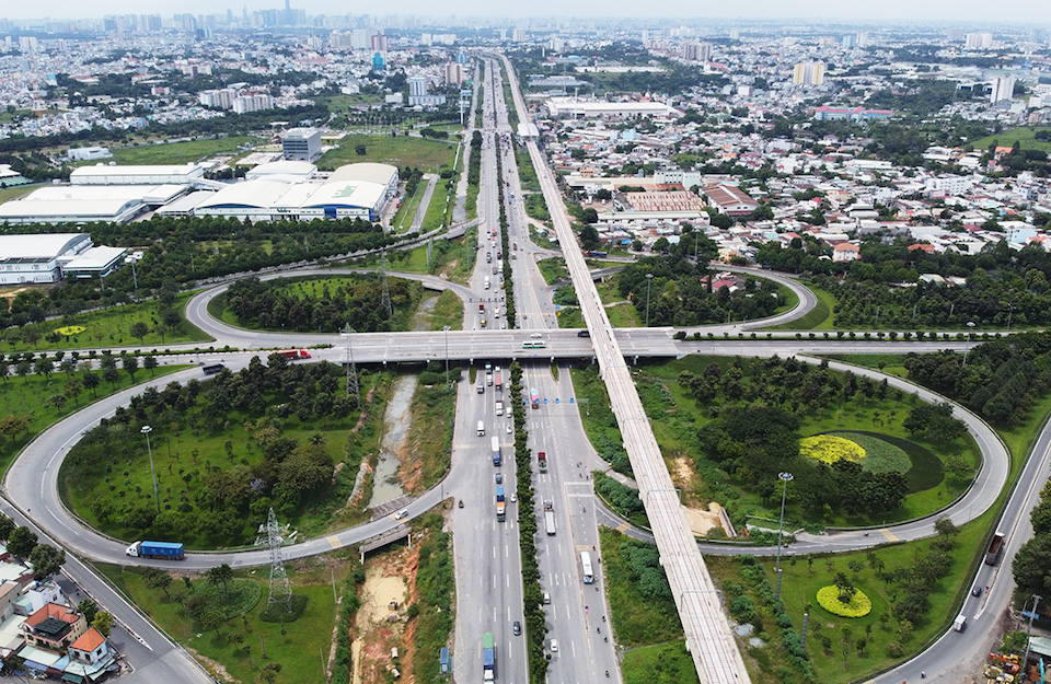 Điểm đầu cao tốc Dầu Giây - Tân Phú tại khu vực nút giao Quốc lộ 1A kết nối với cao tốc TPHCM - Long Thành - Dầu Giây